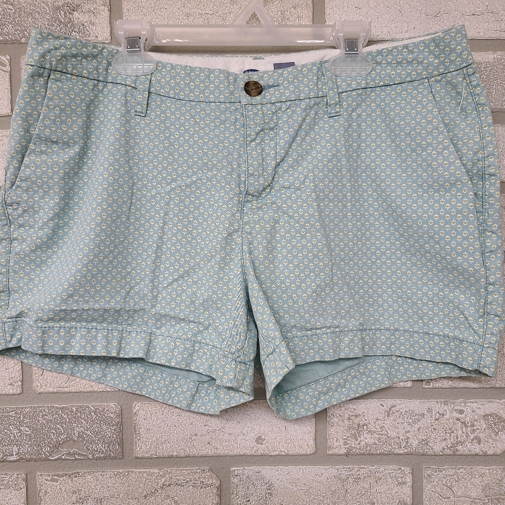 Old Navy Cotton Light Blue White Floral Print Chino Shorts Size 6